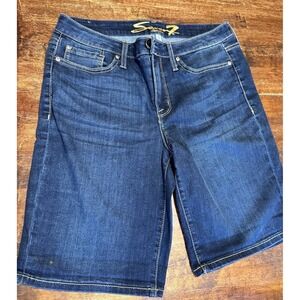 Seven7 Sunset Bermuda Denim Women's Jean Shorts 10" Inseam Sz 10 Vacation Beach